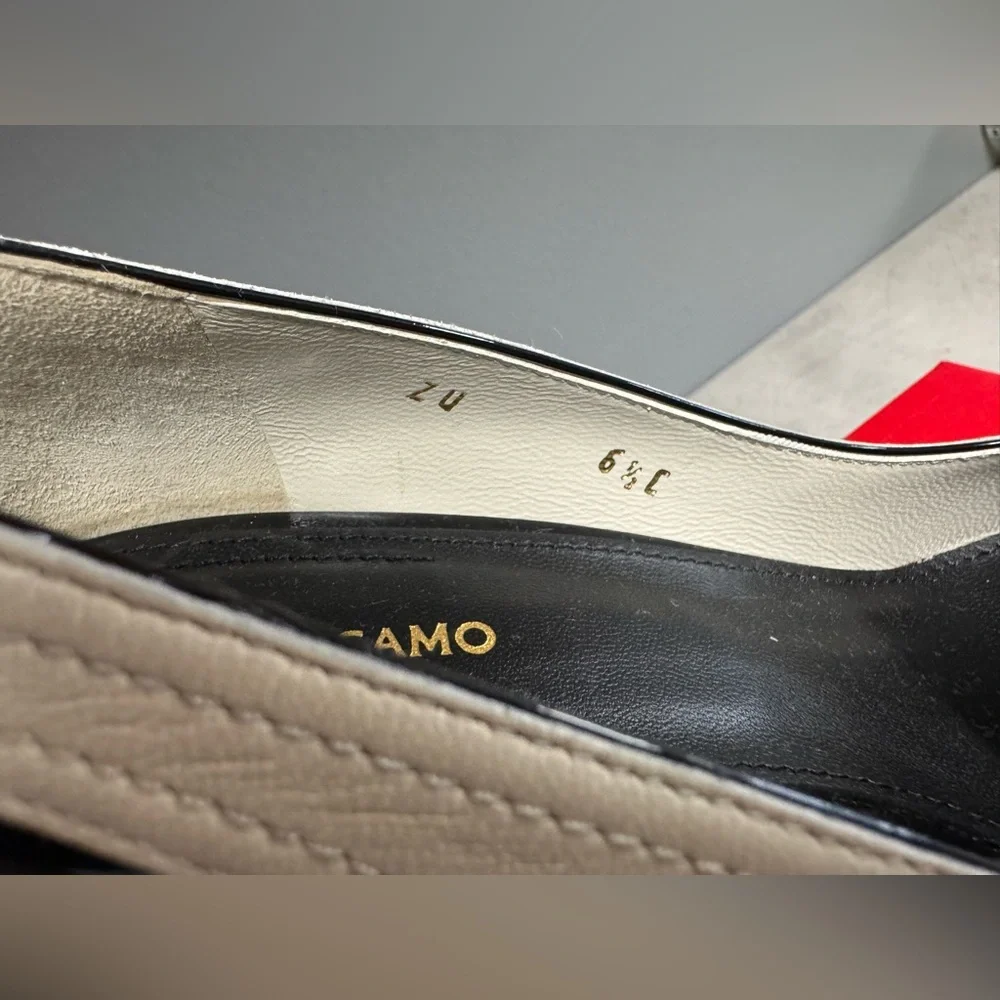 NIB- Ferragamo Eugene pumps - Picture 10 of 14